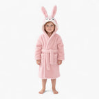 Kinderbademantel mit Kaninchenmotiv – Rosa Winterfleece mit Kapuze und weichen Ohren