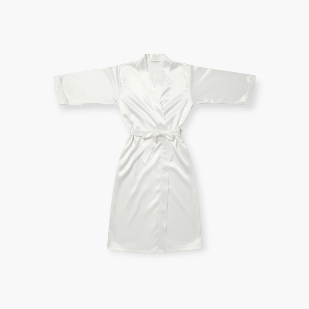 Damen-Nachtwäsche mit Satin in Weiß