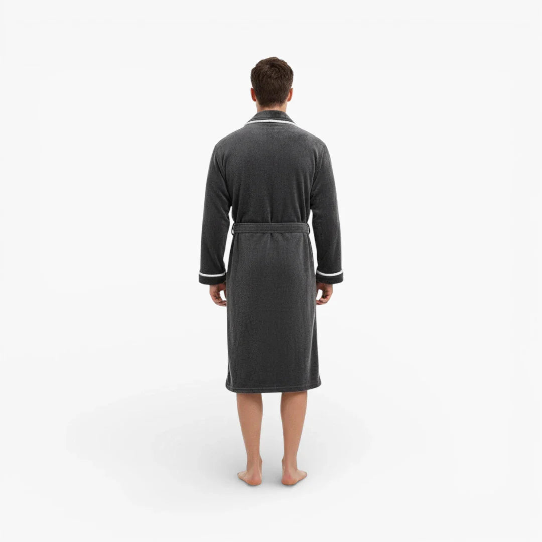 Herrenbademantel aus Samt und Flanell