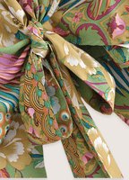 Kurzer Kimono mit Pfauenblumenmuster