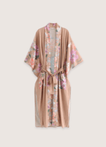 Langer, rosabeiger Kimono | Böhmisches Blumen- und Pfauenmotiv
