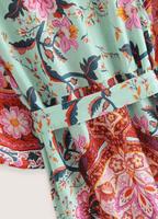 Langer Kimono mit Blumenmuster in Graugrün