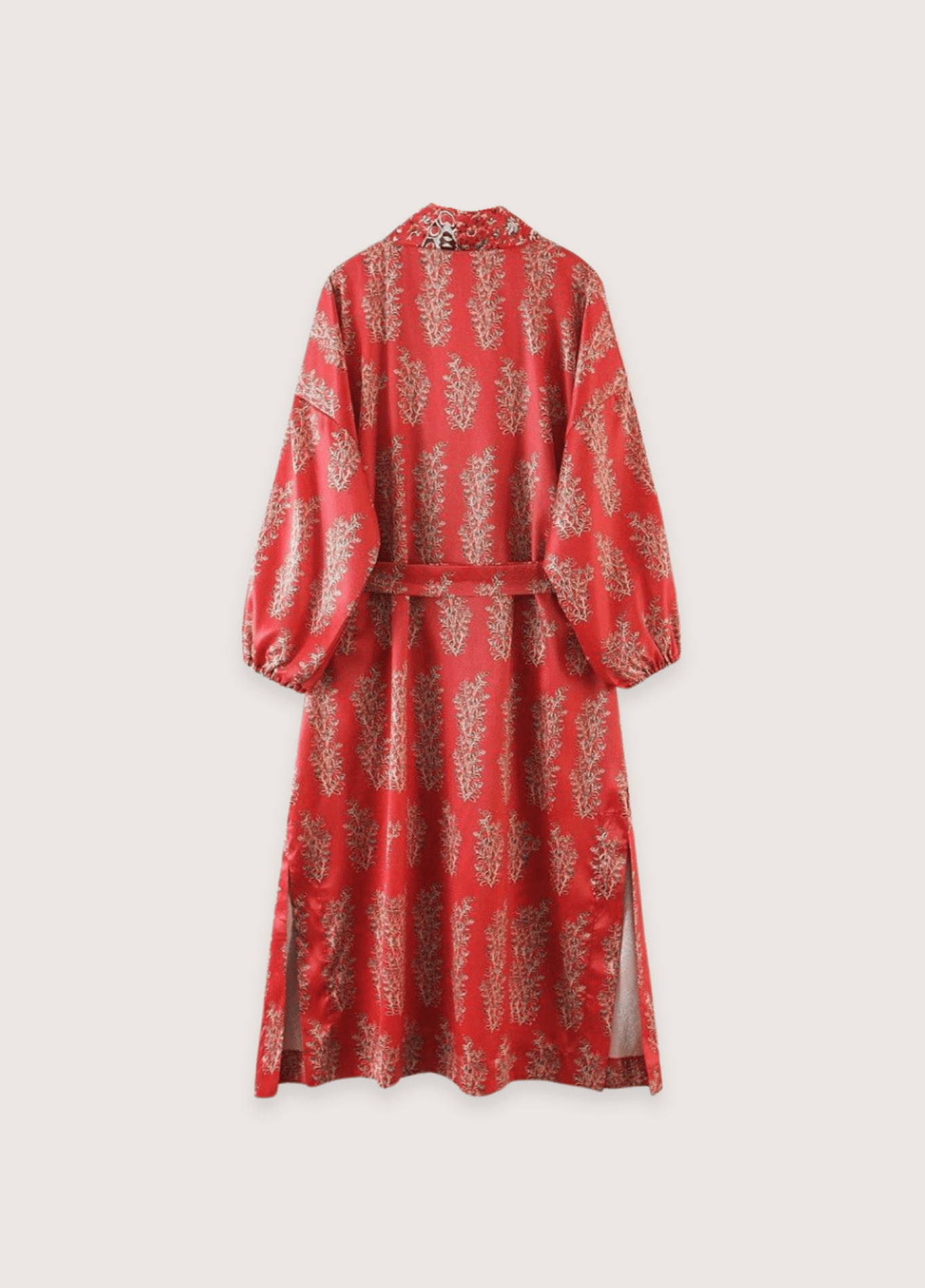 Langer roter Kimono mit Blumenmuster