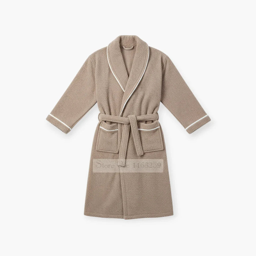 Langer und warmer Herrenbademantel